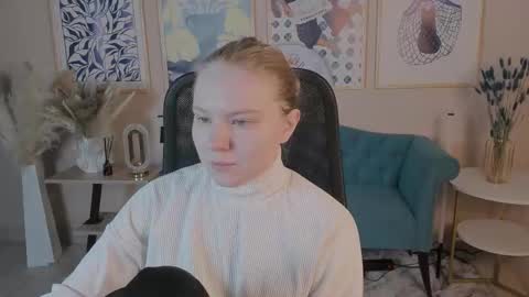 April. All year round.  online show from September 2025 01:31:02 AM