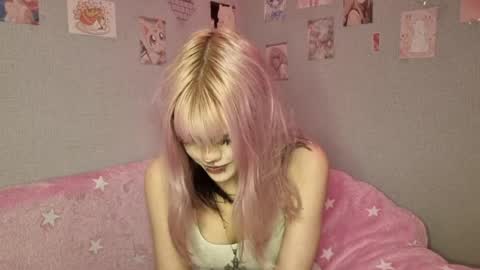 Snapshot of aprilspark chatting on May 2026 08:40:02 PM Alice D online show from May 2026 08:40:02 PM