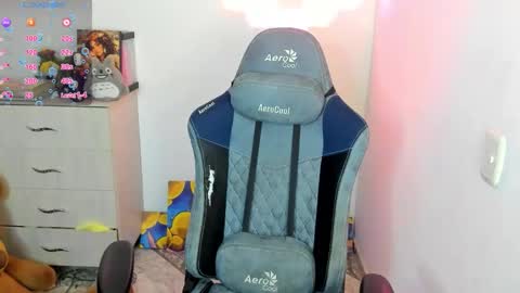 Snapshot of aqua_emilly chatting on March 2026 11:13:01 PM aqua emilly online show from March 2026 11:13:01 PM