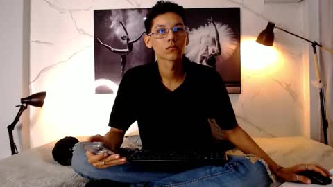 aquarius_xxx online show from October 2025 11:55:02 AM
