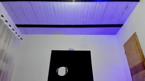 Jonathan online show from March 2025 01:31:02 AM