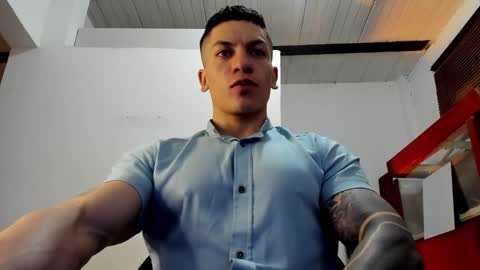 Jonathan online show from October 2025 07:26:02 PM