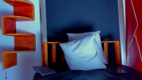 AquilesElpapi online show from March 2026 09:41:02 PM