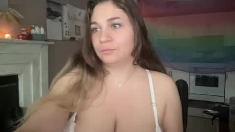 Snapshot of arabbustybeauty chatting on January 2025 05:26:01 PM BustyPrincessLeila online show from January 2025 05:26:01 PM