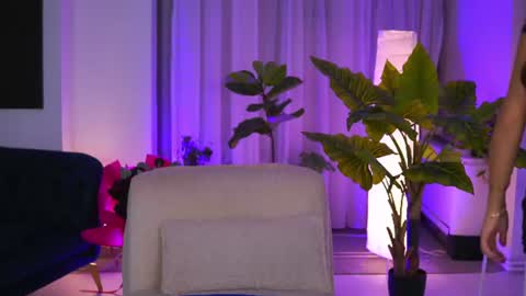 Snapshot of arabian_beautyy chatting on August 2026 08:44:01 PM IsaBella online show from August 2026 08:44:01 PM