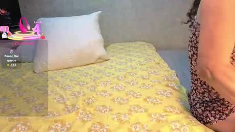 Nadia Cyel online show from April 2026 12:58:01 PM