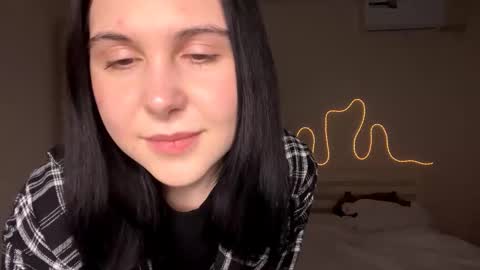 Emi online show from March 2026 04:00:01 PM