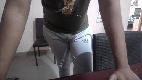 Snapshot of arahullovely chatting on January 2025 06:05:02 AM Rahul online show from January 2025 06:05:02 AM