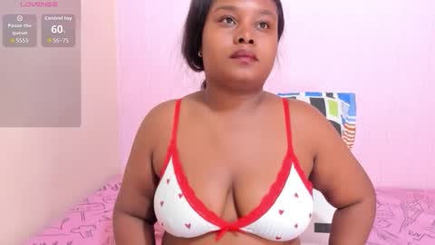 aranna_wild online show from October 2025 11:33:02 AM
