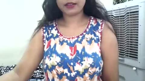 Snapshot of archangel36b chatting on June 2026 04:02:01 AM Mohini online show from June 2026 04:02:01 AM