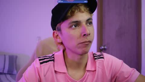 Snapshot of archi_love chatting on October 2025 10:43:02 PM ARCHIBALDO online show from October 2025 10:43:02 PM