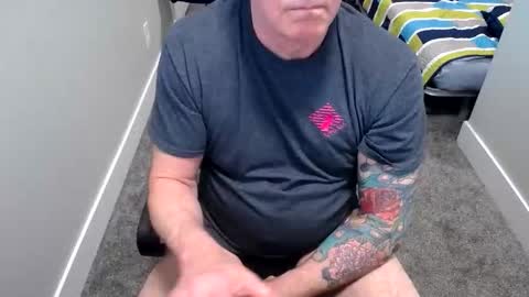 Articmonkee online show from April 2026 11:16:01 PM