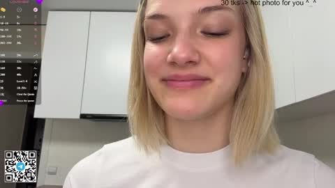 Caroline online show from May 2026 04:36:02 PM