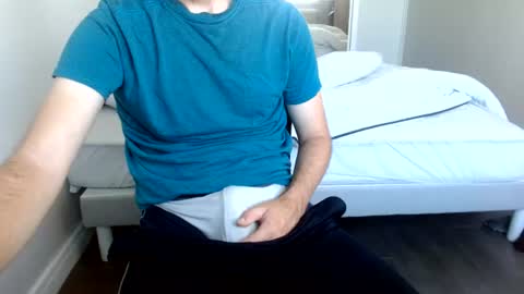 Arek online show from June 2026 05:45:02 AM