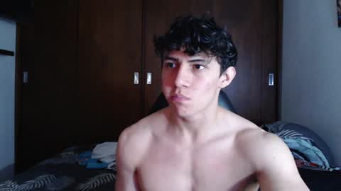 Snapshot of ares_aestheticgod chatting on December 2024 03:53:02 AM Ares D online show from December 2024 03:53:02 AM