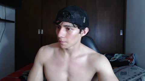 Snapshot of ares_aestheticgod chatting on January 2025 02:25:01 AM Ares D online show from January 2025 02:25:01 AM