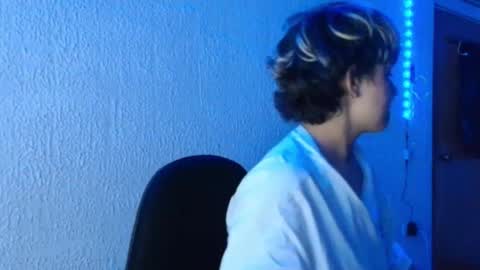 ares online show from February 2025 03:28:01 AM