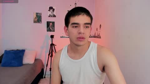 Snapshot of ares_johnsonn chatting on December 2024 02:14:02 AM Ares online show from December 2024 02:14:02 AM