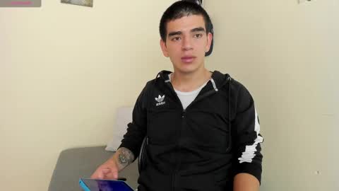 Snapshot of ares_johnsonn chatting on January 2025 08:54:01 PM Ares online show from January 2025 08:54:01 PM