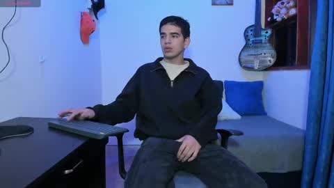 Snapshot of ares_johnsonn chatting on February 2025 11:41:02 AM Ares online show from February 2025 11:41:02 AM