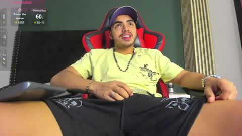 Snapshot of ares_pain_ chatting on May 2026 03:33:02 AM ares_pain_ online show from May 2026 03:33:02 AM