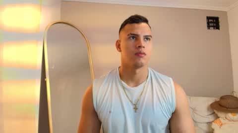 Snapshot of areslevi chatting on January 2026 06:46:02 PM ares levi online show from January 2026 06:46:02 PM