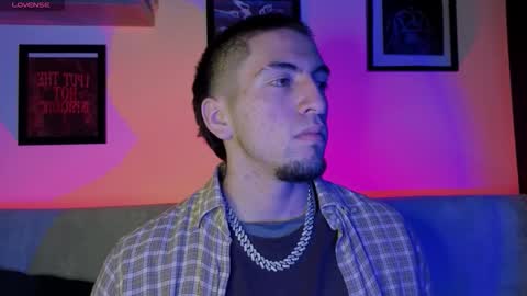 Mateo online show from December 2025 02:20:01 AM