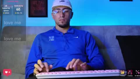 Mateo online show from June 2026 05:45:01 PM