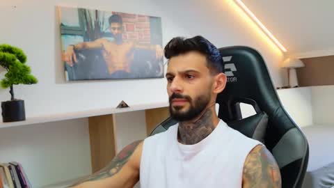 Snapshot of aressteel chatting on September 2025 05:42:01 AM Ares Steel online show from September 2025 05:42:01 AM