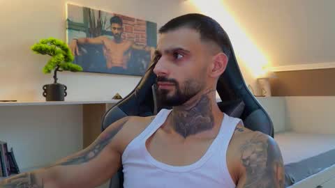 Snapshot of aressteel chatting on October 2025 02:30:01 PM Ares Steel online show from October 2025 02:30:01 PM