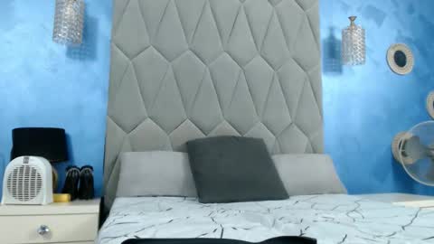 aretialisya online show from November 2025 06:24:02 AM