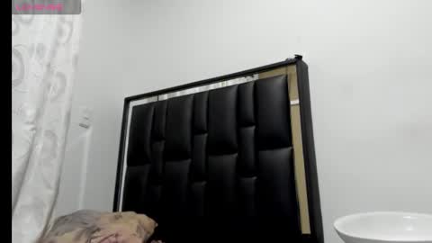 AREXXBLAKK online show from November 2025 02:44:01 AM