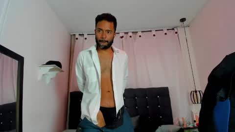 Alex Cortez online show from May 2026 05:21:02 PM