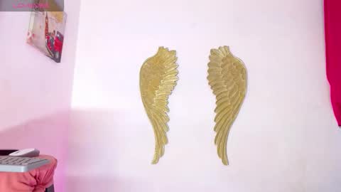 Sofia thomson online show from March 2026 10:27:02 PM