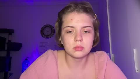 ari_crystal online show from March 2026 01:50:02 PM