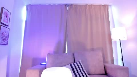 Ari online show from April 2026 02:04:01 PM