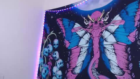 Ahri James online show from March 2026 12:40:01 AM