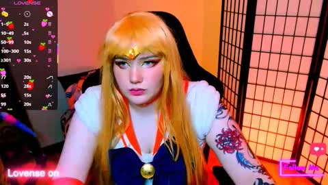 Snapshot of ari_kitsune chatting on September 2025 07:26:01 PM Ari online show from September 2025 07:26:01 PM