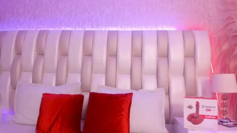 ari_lynn_ online show from April 2026 03:10:01 AM