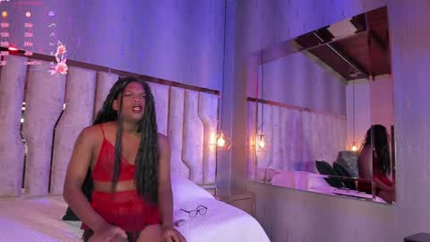 Snapshot of ari_monet chatting on January 2025 12:06:02 PM ARI online show from January 2025 12:06:02 PM