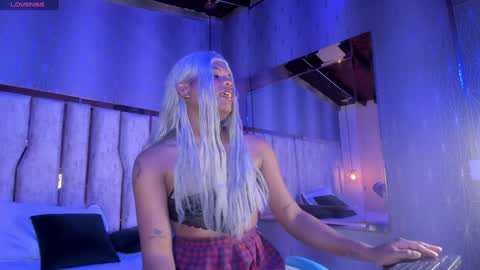 Snapshot of ari_monet chatting on January 2025 11:46:01 AM ARI online show from January 2025 11:46:01 AM