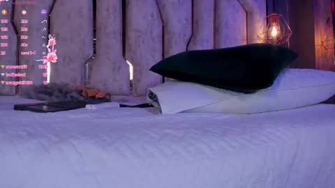 Snapshot of ari_monet chatting on February 2025 06:09:01 PM ARI online show from February 2025 06:09:01 PM