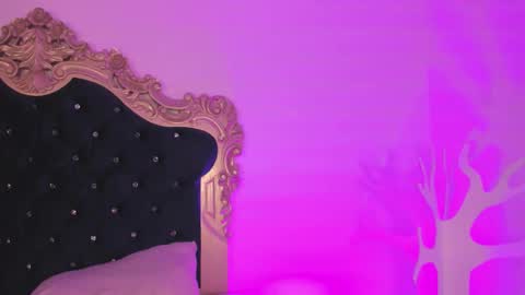 Snapshot of ari_sunshine chatting on November 2025 09:00:02 AM Ari online show from November 2025 09:00:02 AM