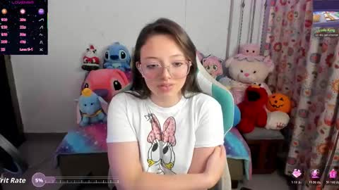 Snapshot of aria_alaia chatting on November 2025 11:49:02 PM Linda online show from November 2025 11:49:02 PM