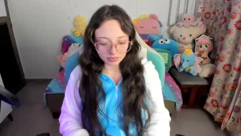 Snapshot of aria_alaia chatting on January 2026 03:09:02 AM Linda online show from January 2026 03:09:02 AM