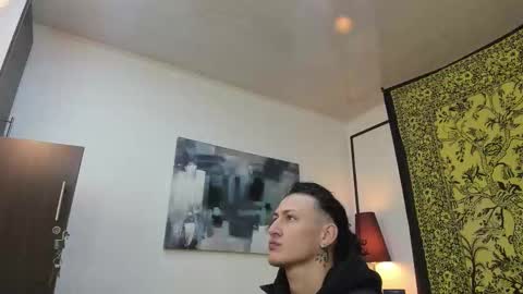 Snapshot of aria_and_orien chatting on October 2025 10:49:02 AM aria y orien online show from October 2025 10:49:02 AM