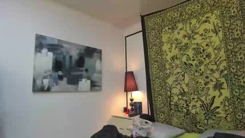 Snapshot of aria_and_orien chatting on November 2025 11:00:02 AM aria y orien online show from November 2025 11:00:02 AM