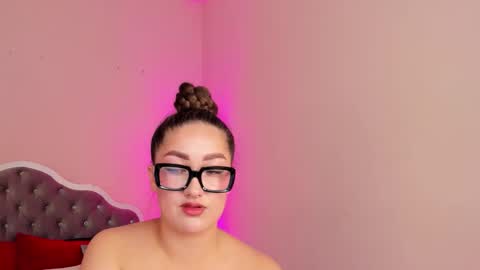 aria_blisss online show from September 2025 12:22:02 AM