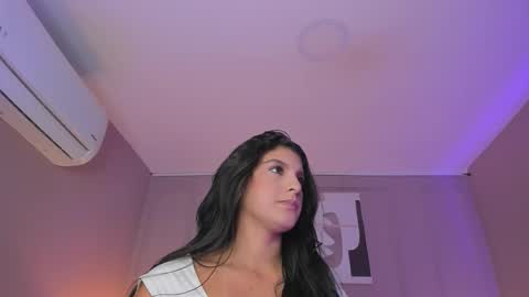 Snapshot of aria_greco chatting on March 2026 02:15:01 AM Aria online show from March 2026 02:15:01 AM