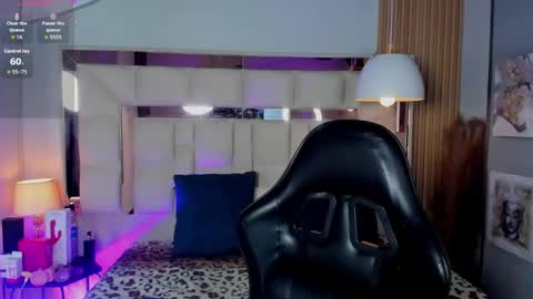 Aria Jones online show from May 2026 09:11:02 PM
